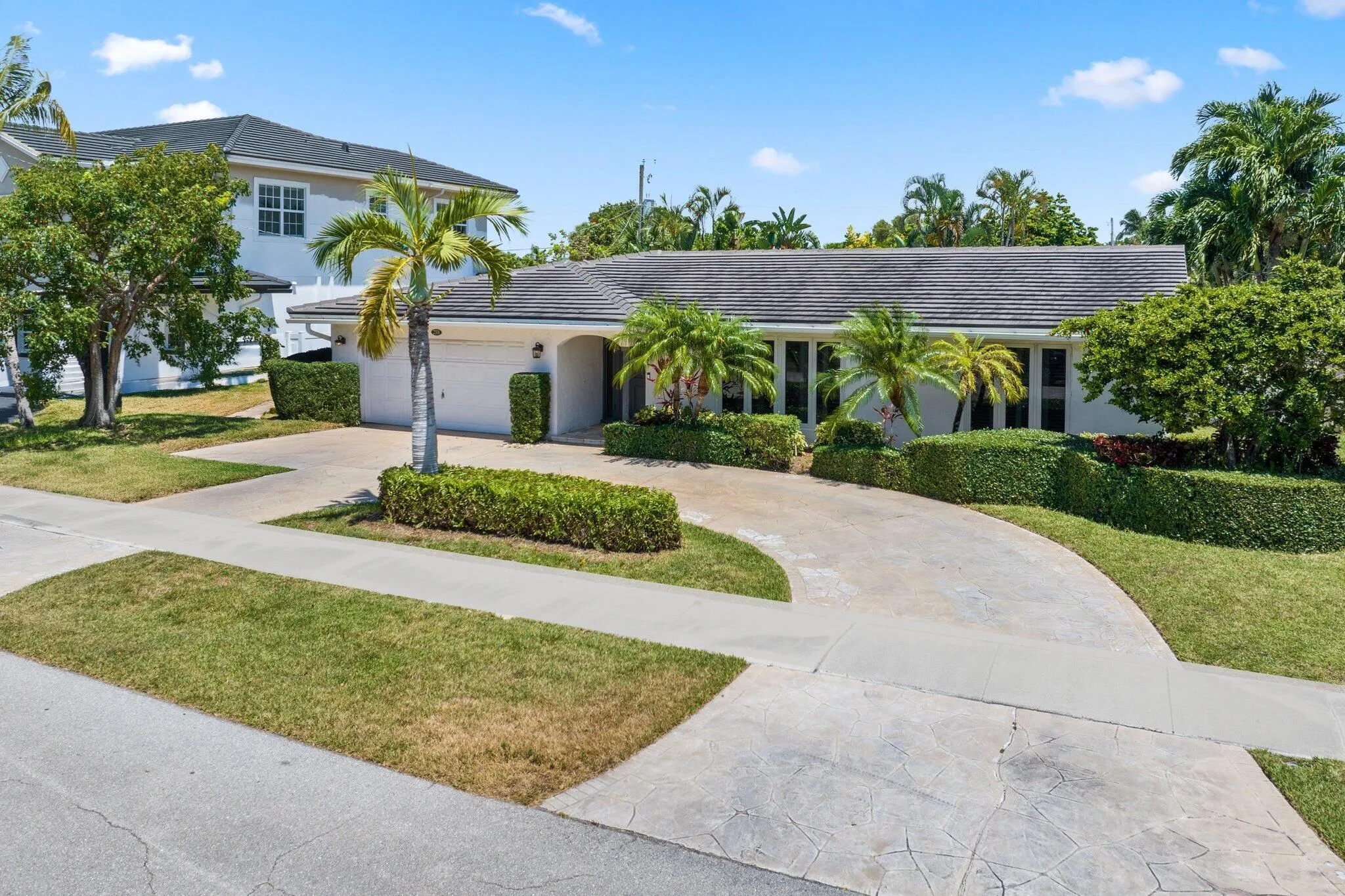 2331 NE 35 Drive