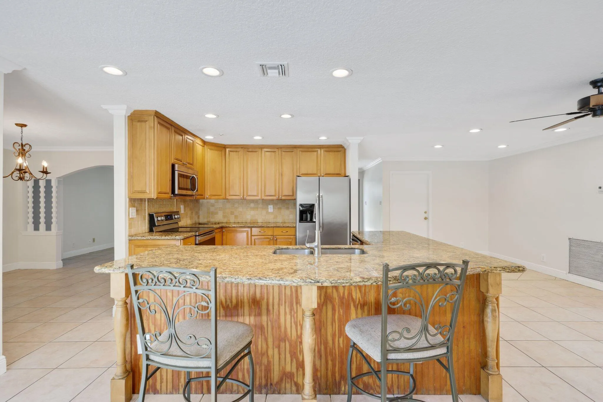 2331 NE 35 Drive