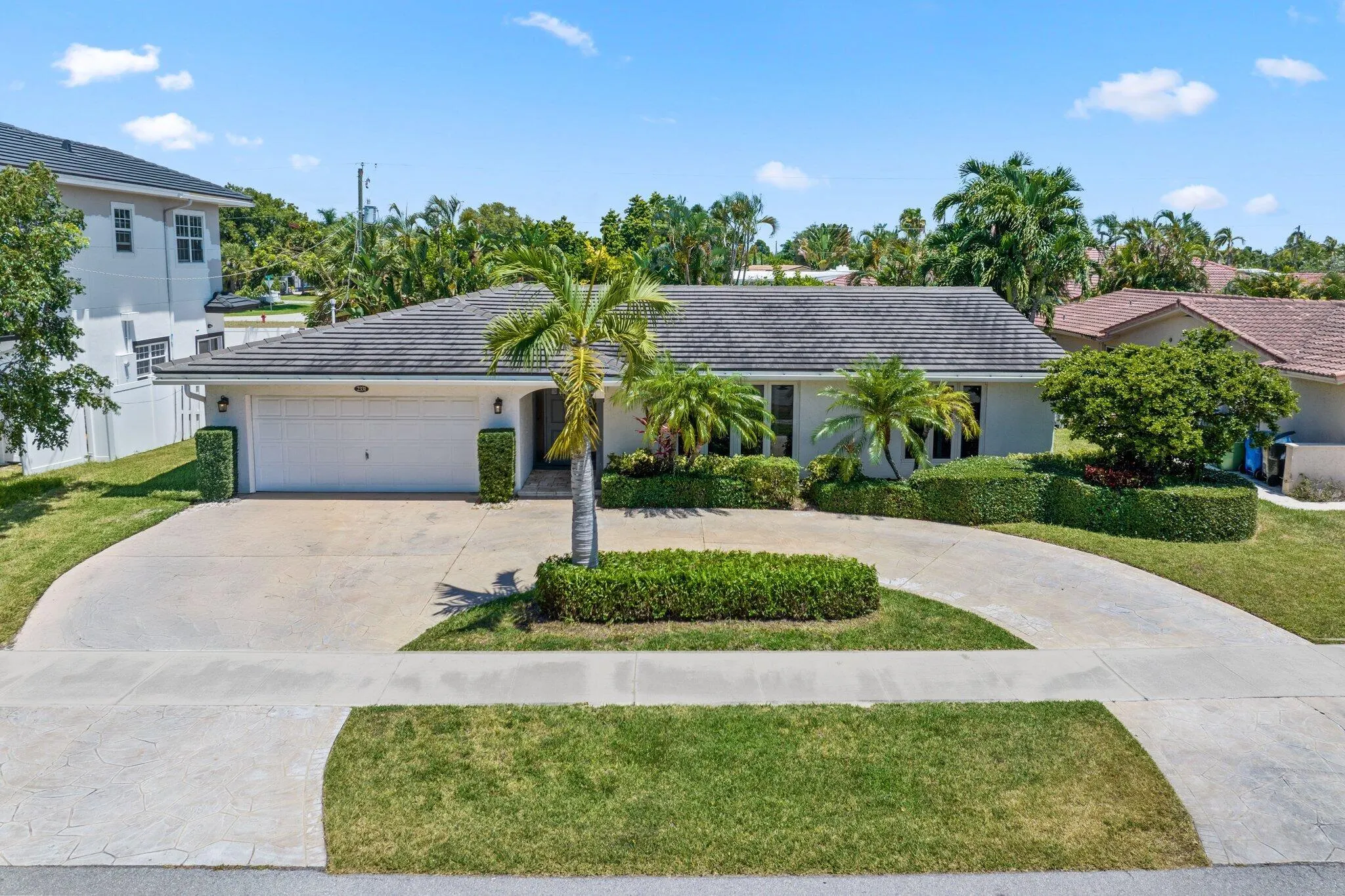 2331 NE 35 Drive