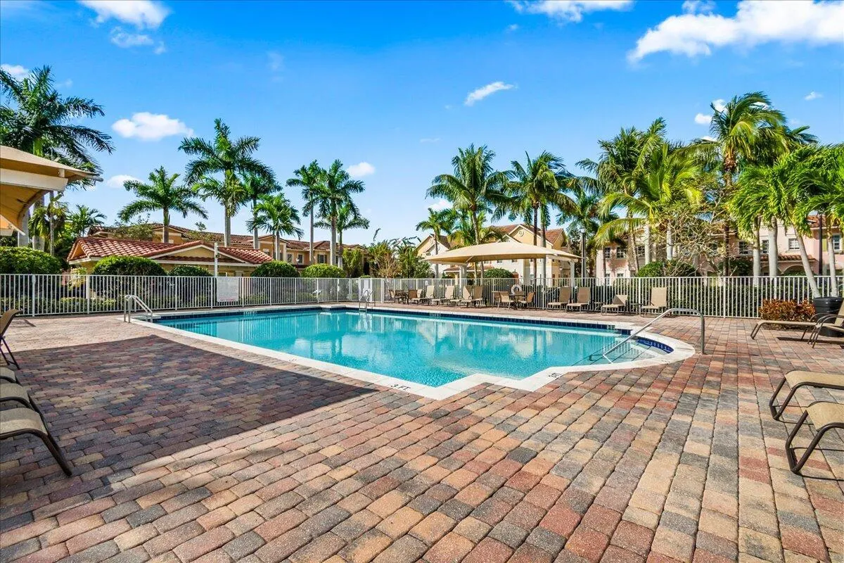 118 Lismore Lane