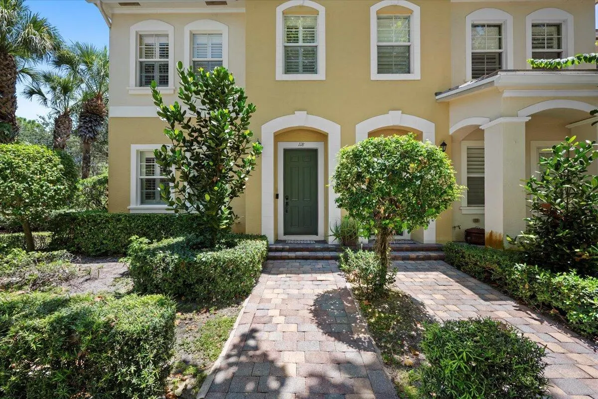 118 Lismore Lane
