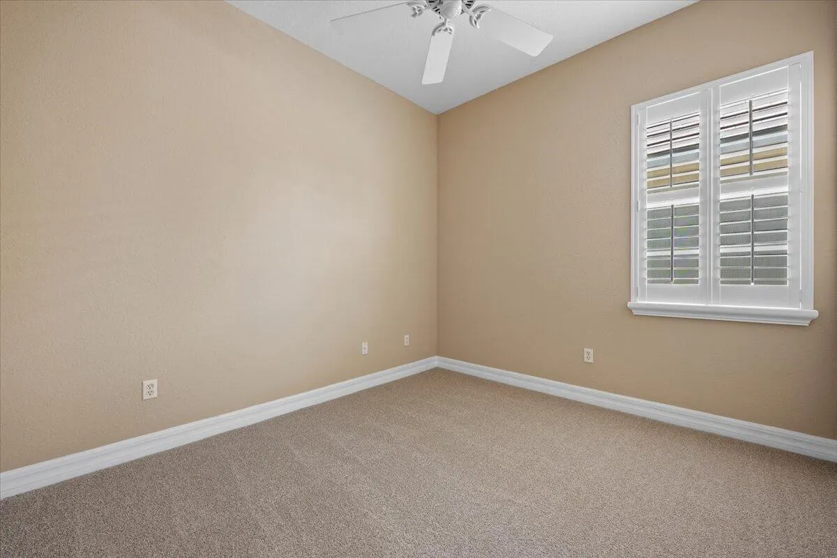 118 Lismore Lane