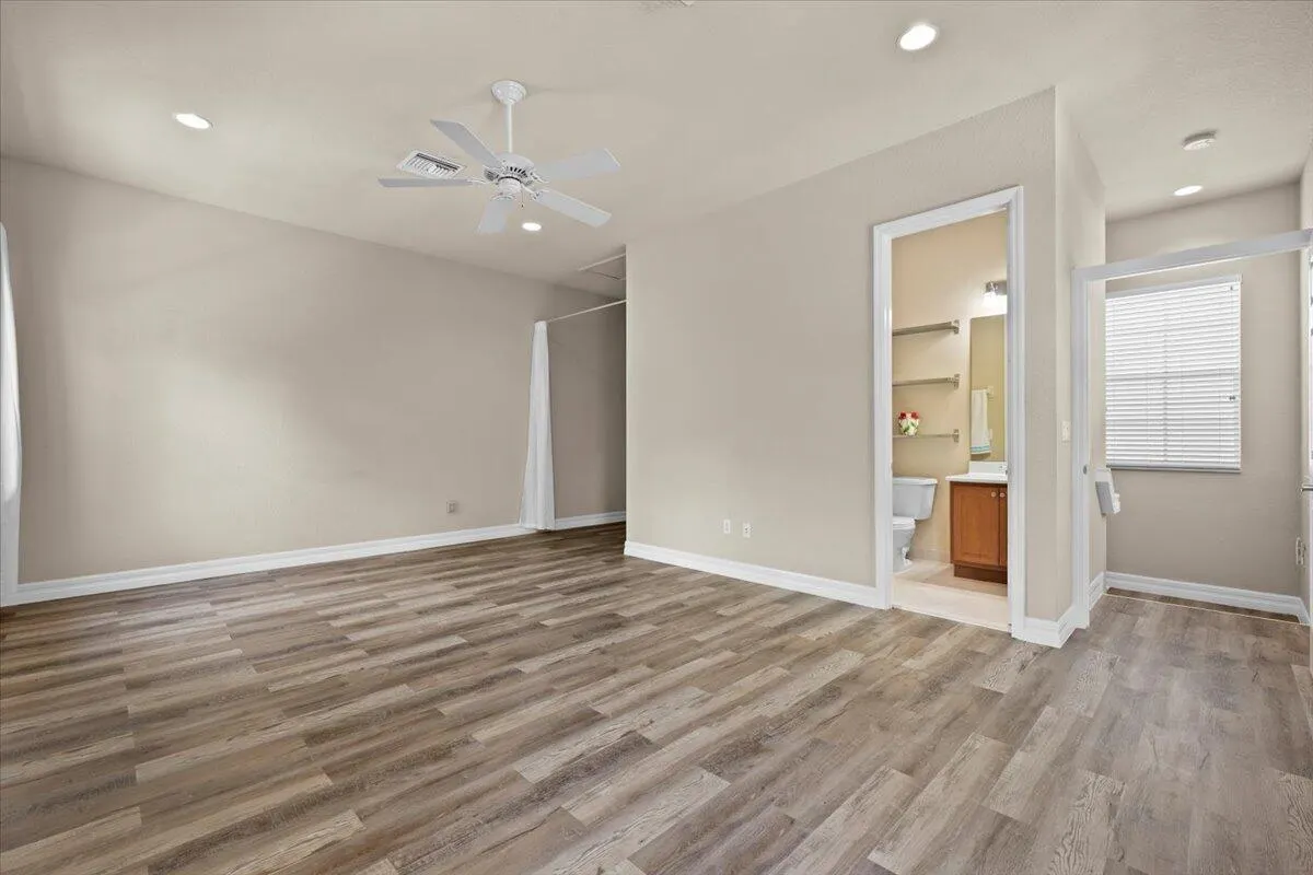 118 Lismore Lane