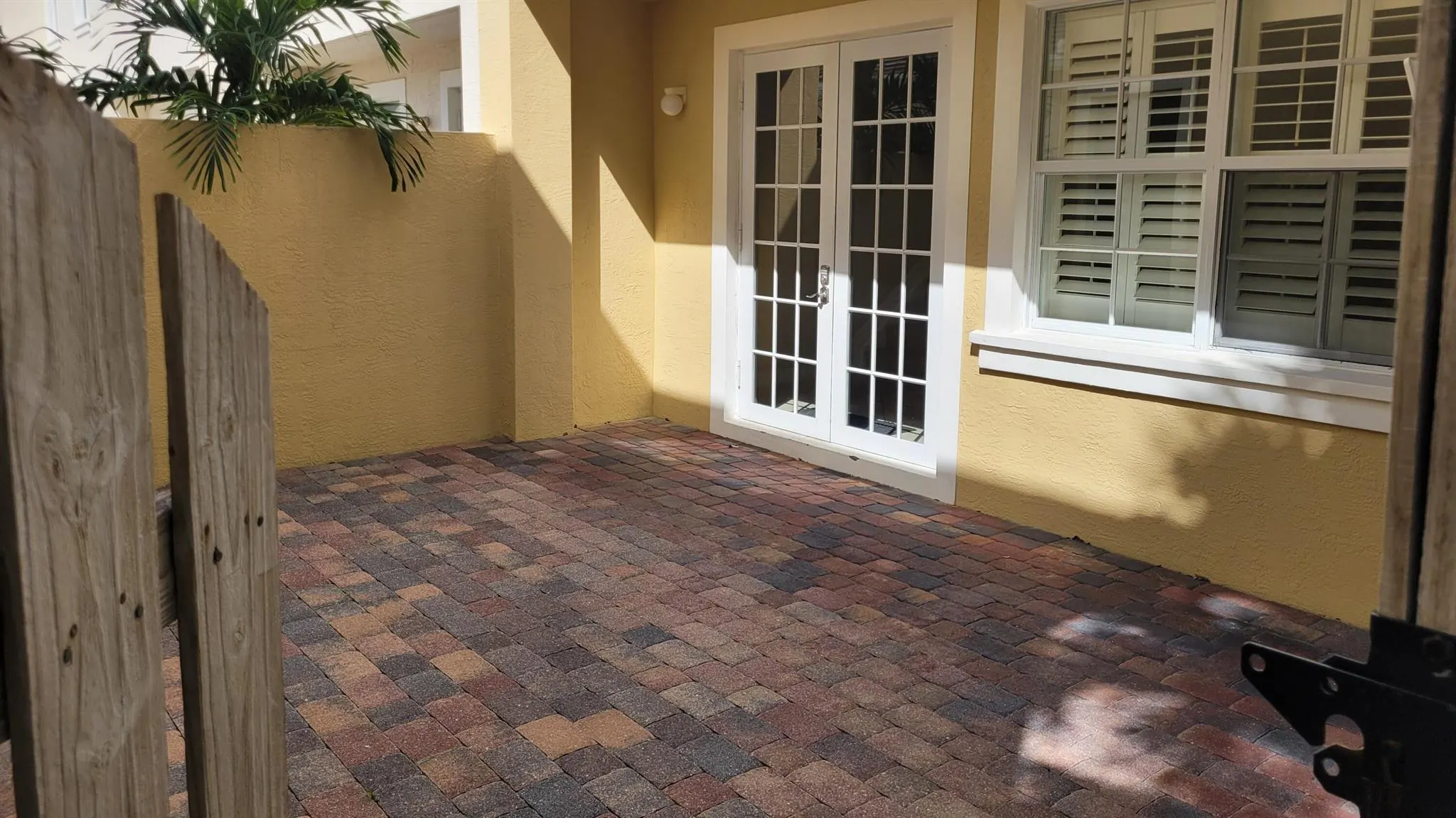 118 Lismore Lane