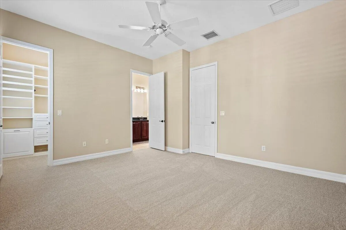 118 Lismore Lane