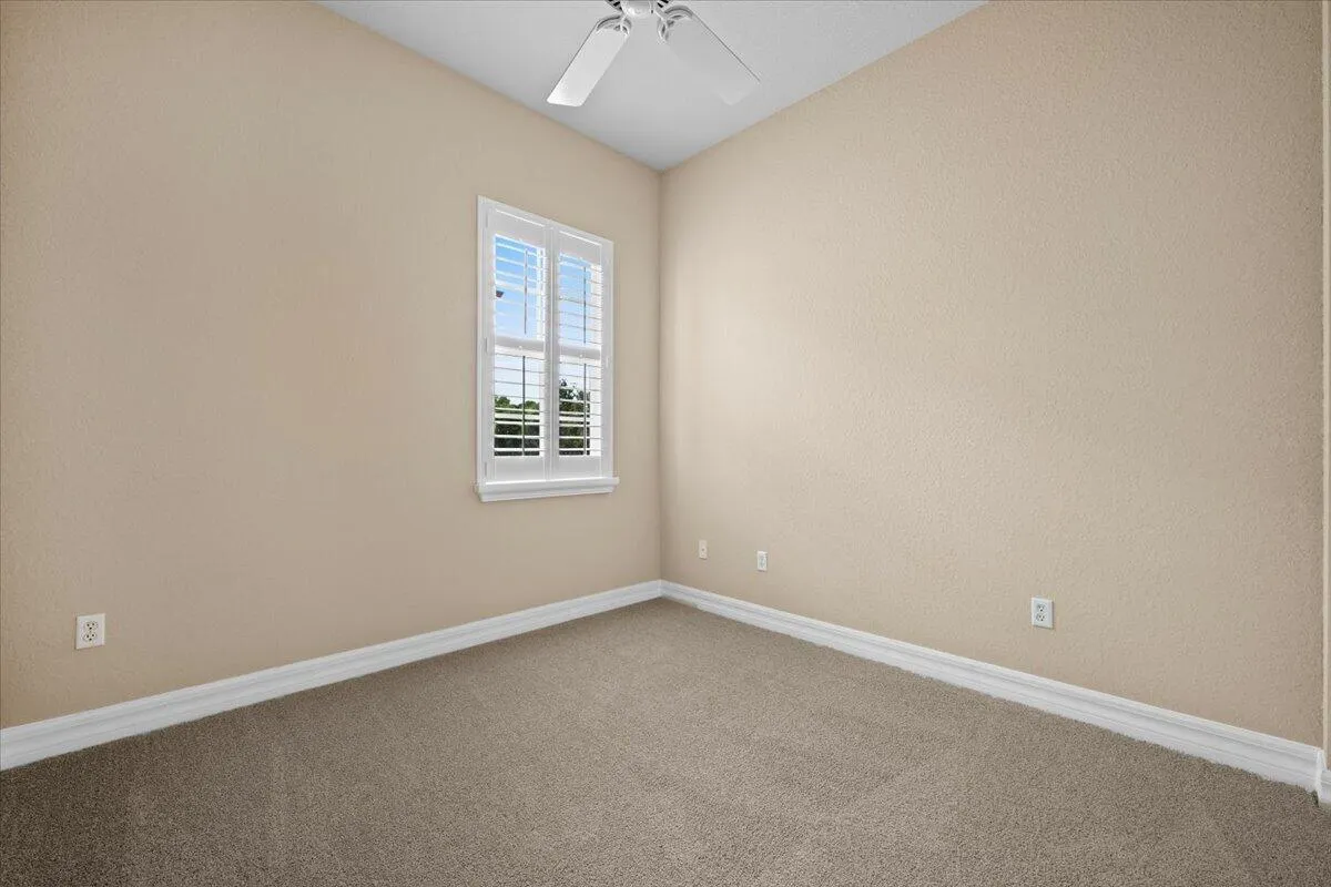 118 Lismore Lane