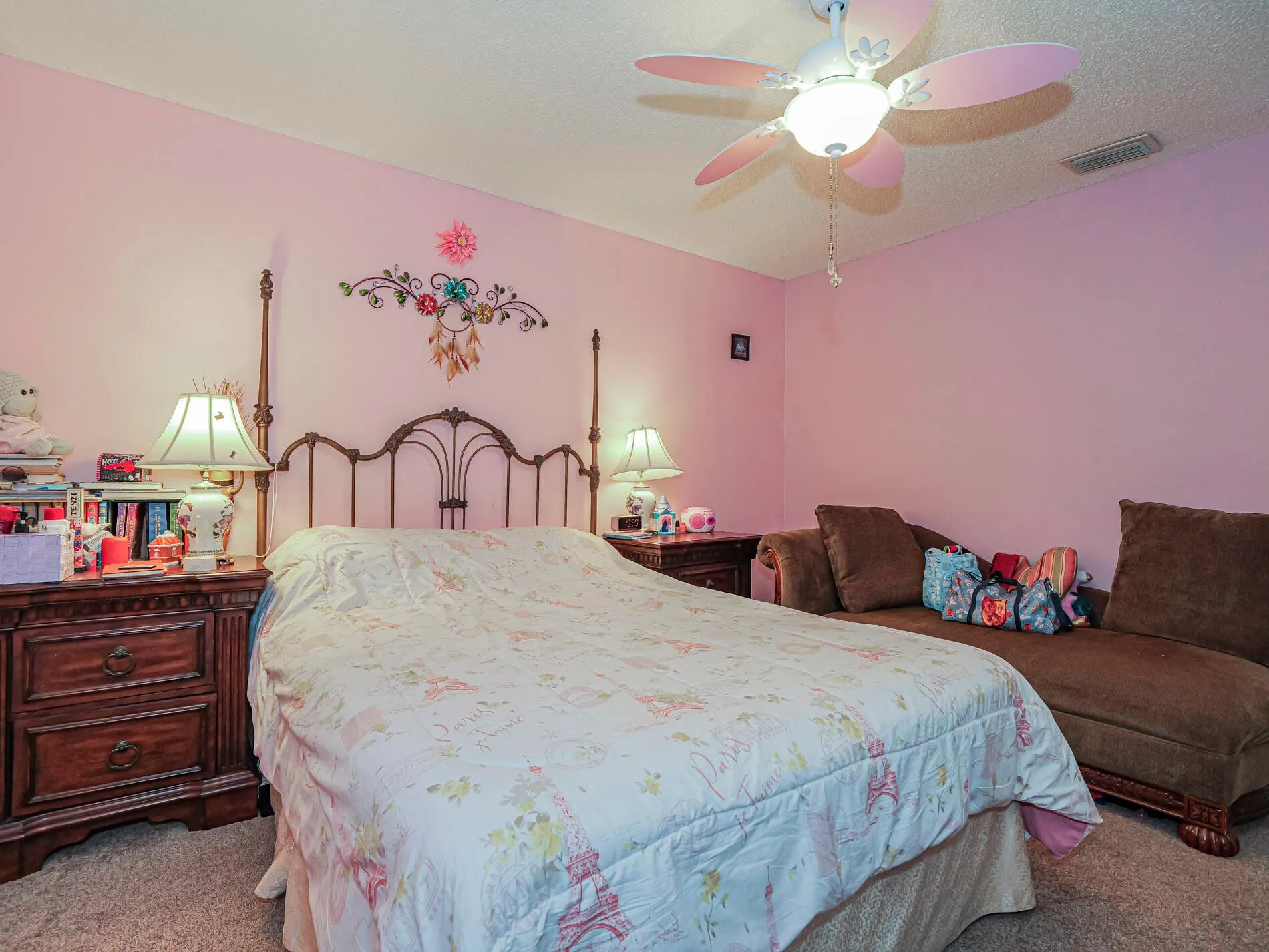 444 SW Dolores Avenue