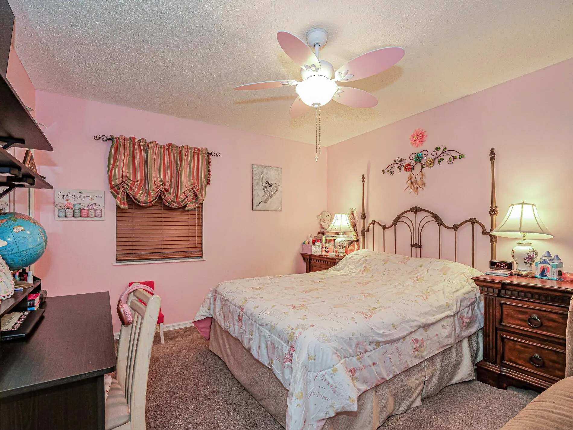 444 SW Dolores Avenue