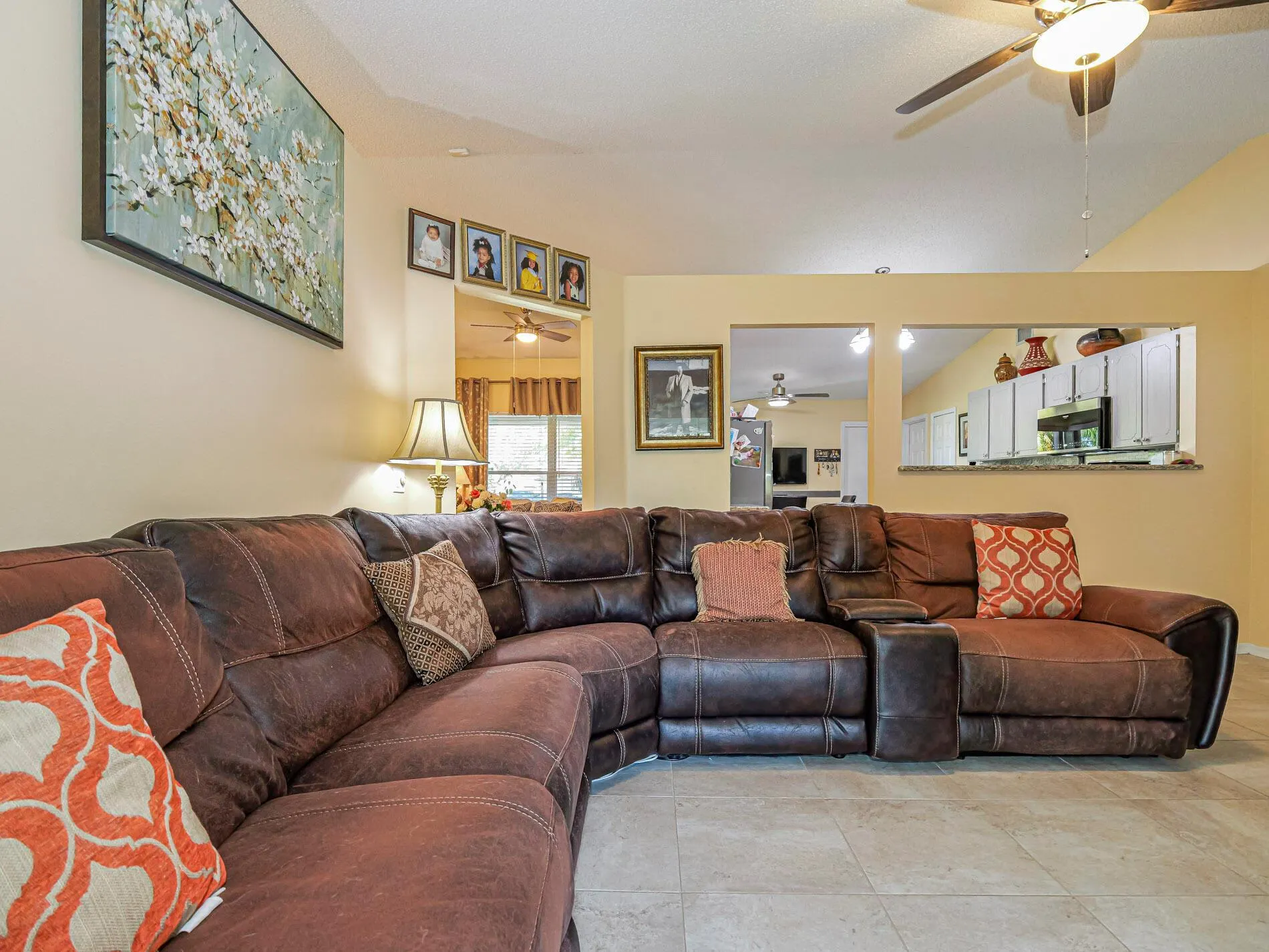 444 SW Dolores Avenue