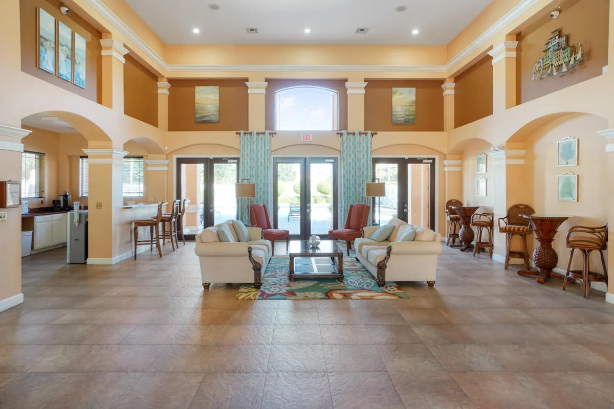 301 SW Palm Drive, #102