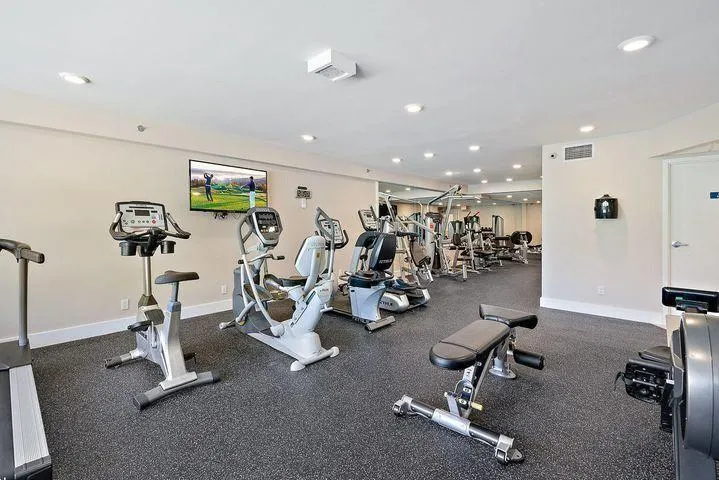 176 Helios Drive, #401