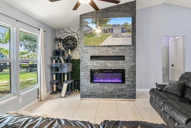 6173 Barbara Street