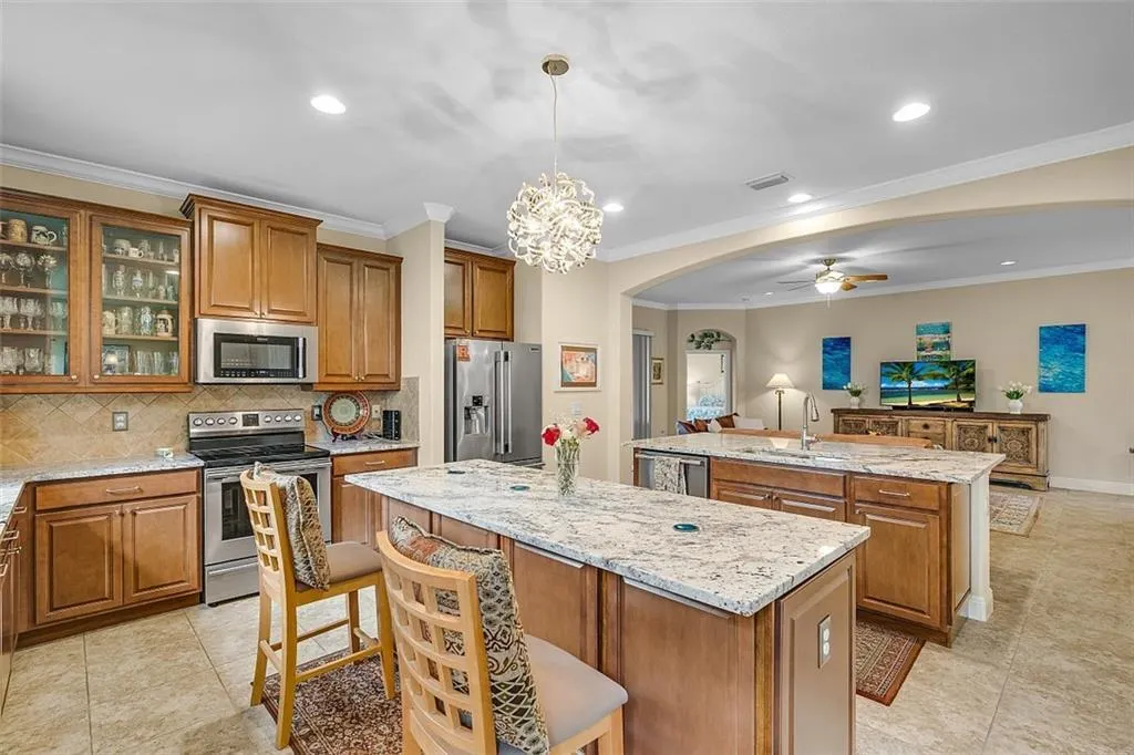2655 Antilles Lane