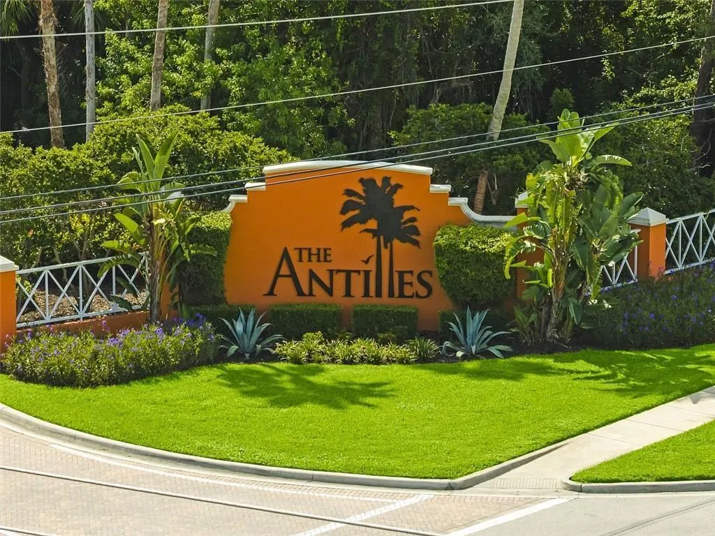 2655 Antilles Lane