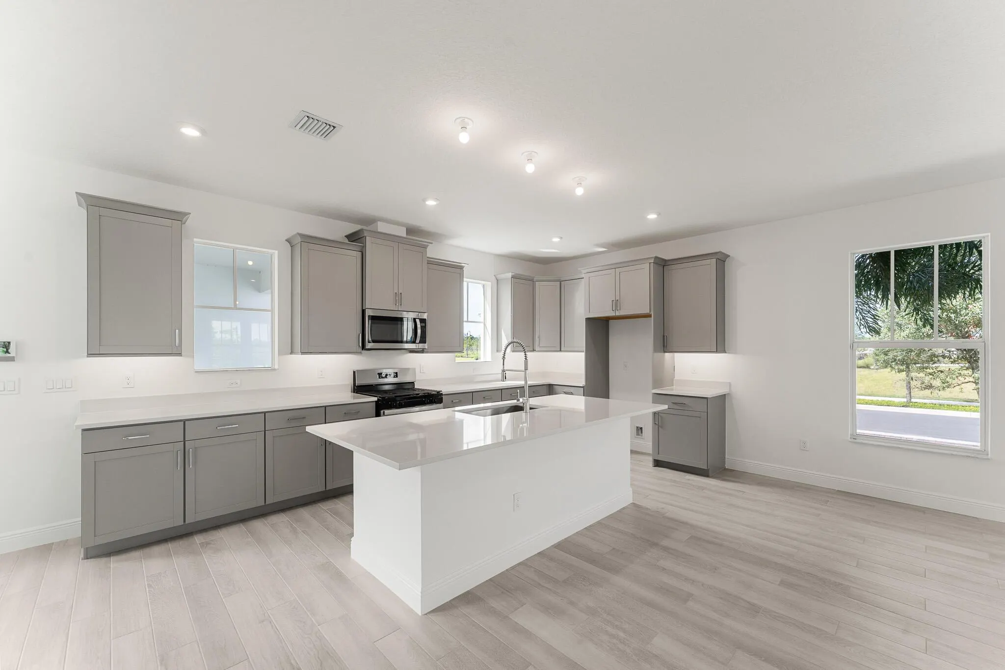 11000 SW Pioneer Parkway