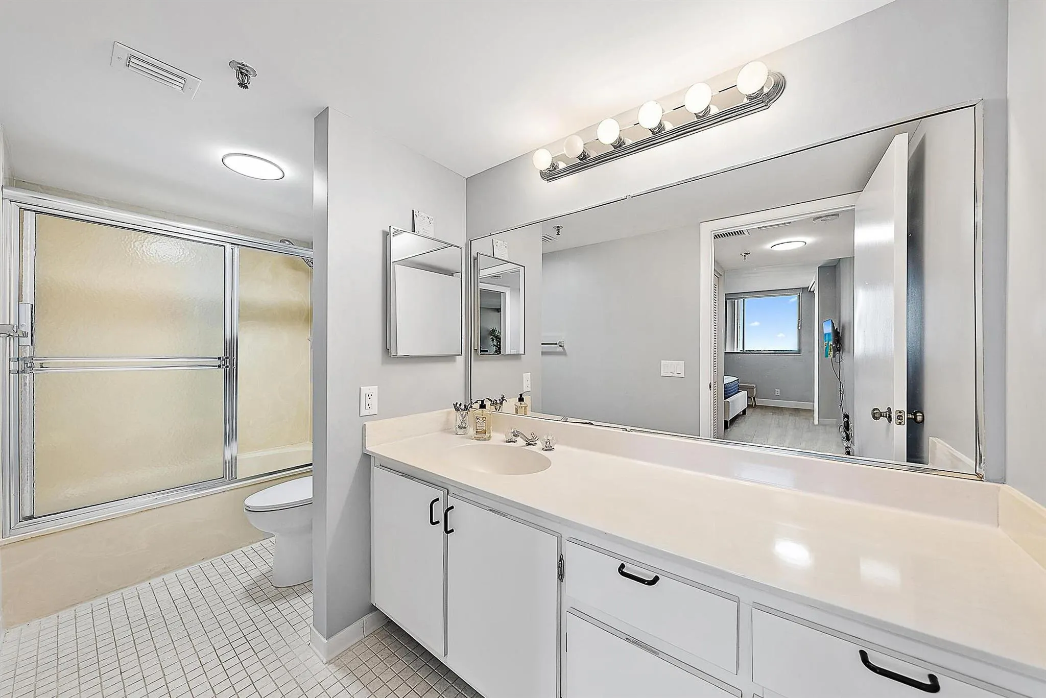 1300 S Highway A1a, #523