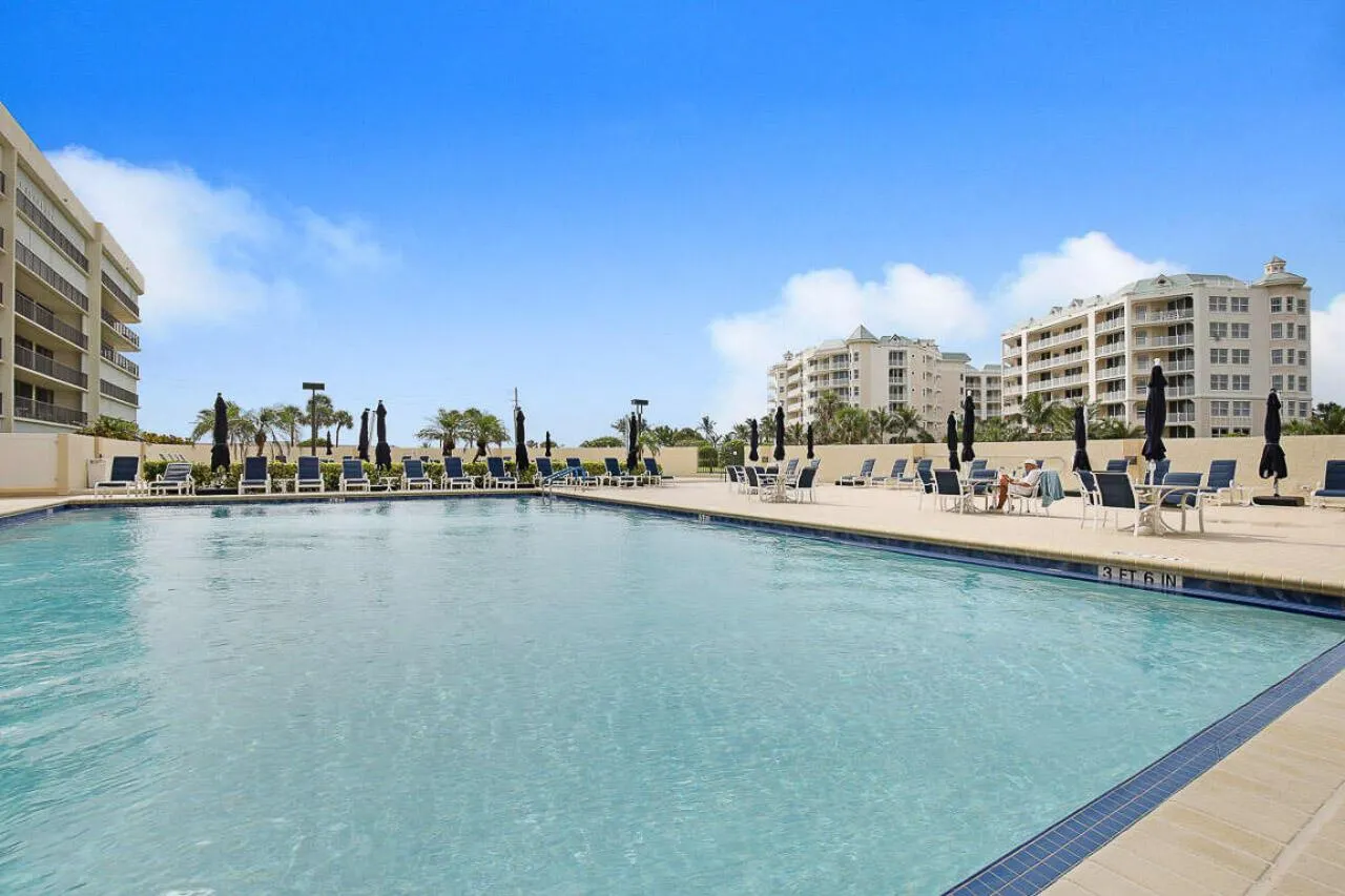 1300 S Highway A1a, #523