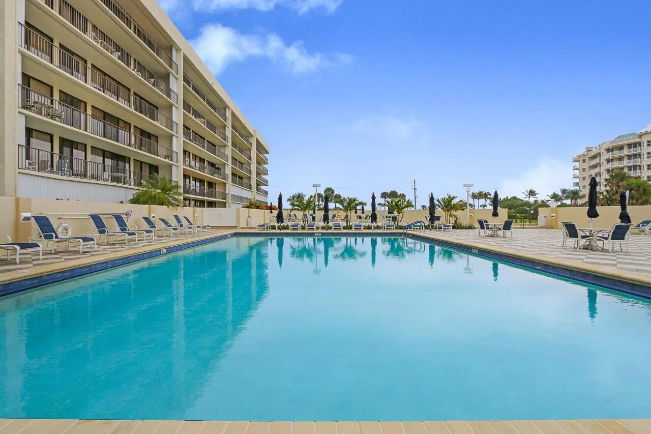 1300 S Highway A1a, #523