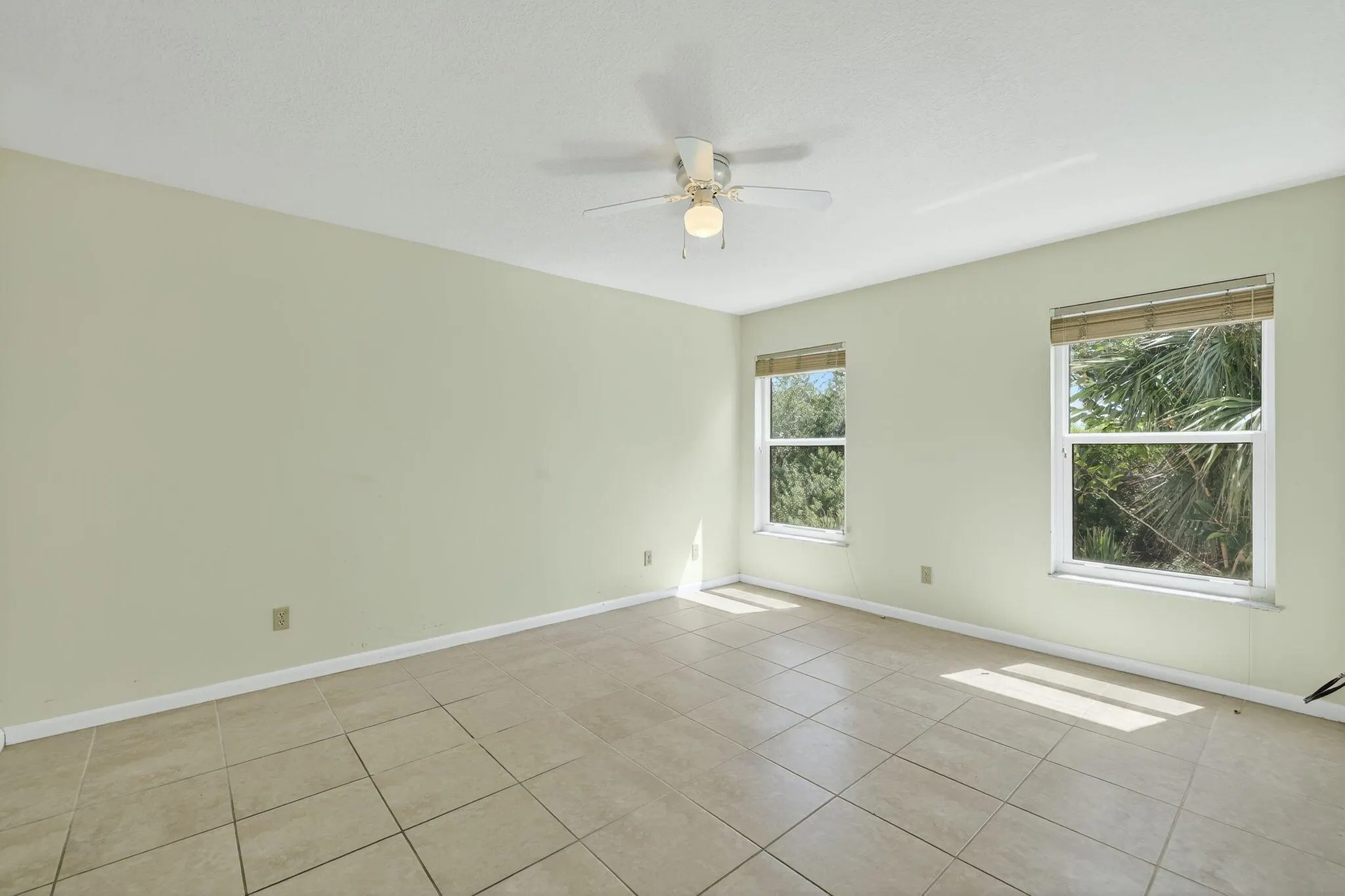 6531 SE Federal Highway, #K1-203
