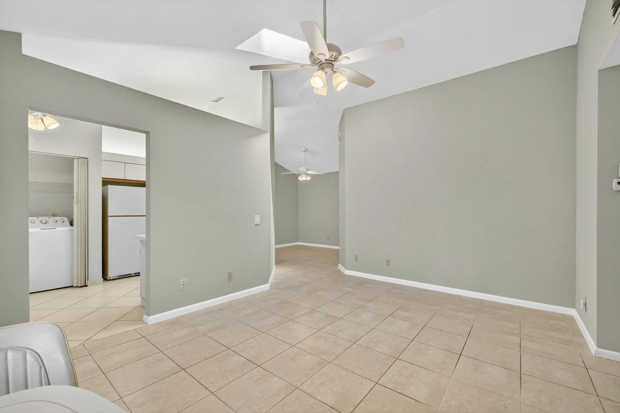 6531 SE Federal Highway, #K1-203