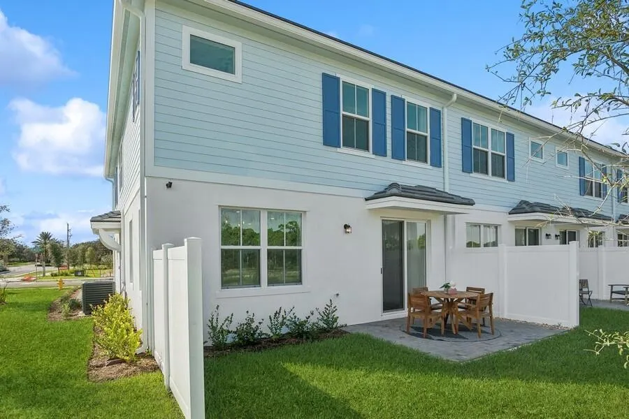 128 SE Birch Terrace, #1579