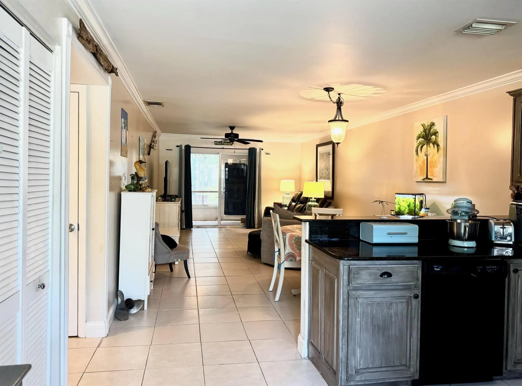 1181 Carlton Court, #103