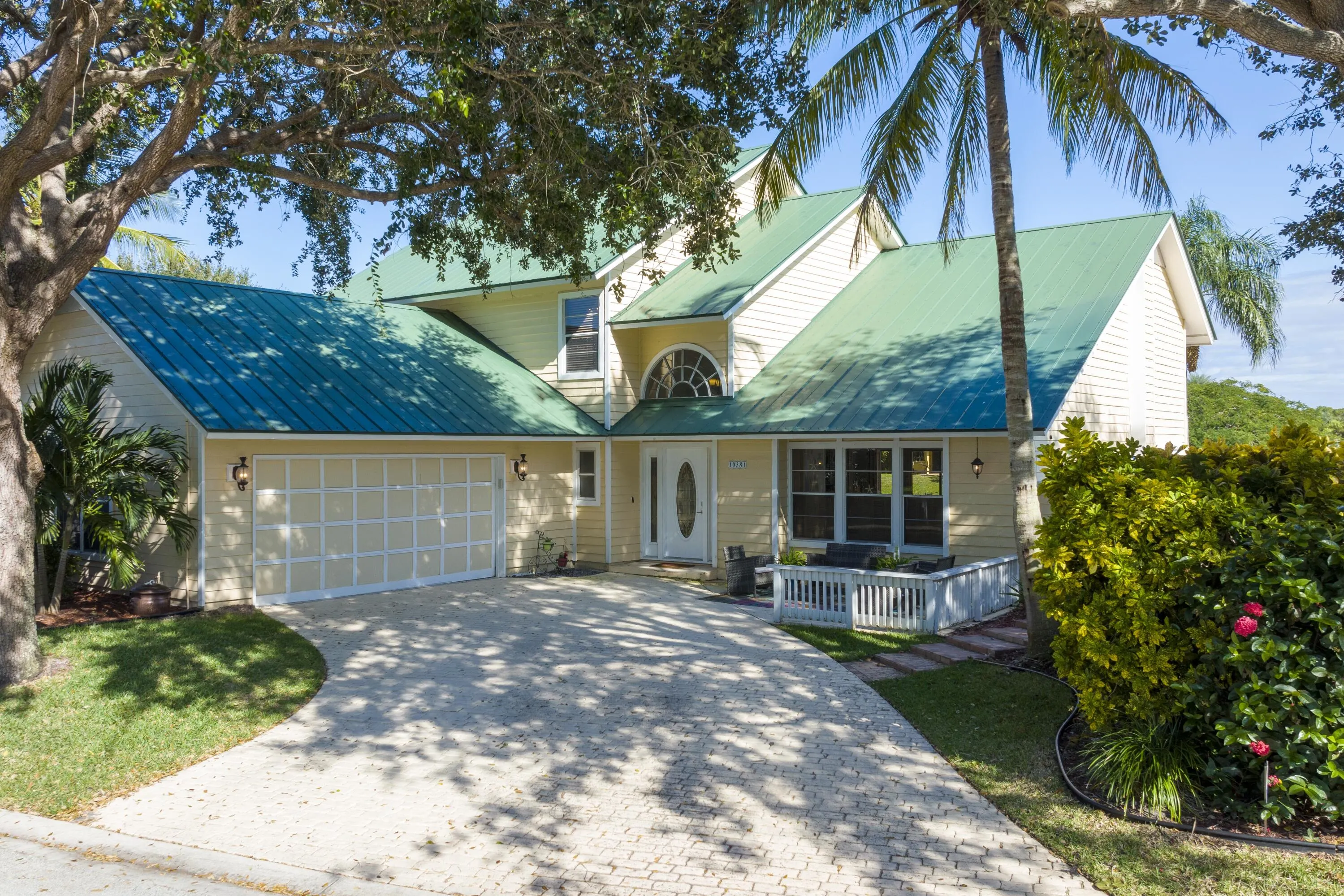 10381 SE Jupiter Narrows Drive