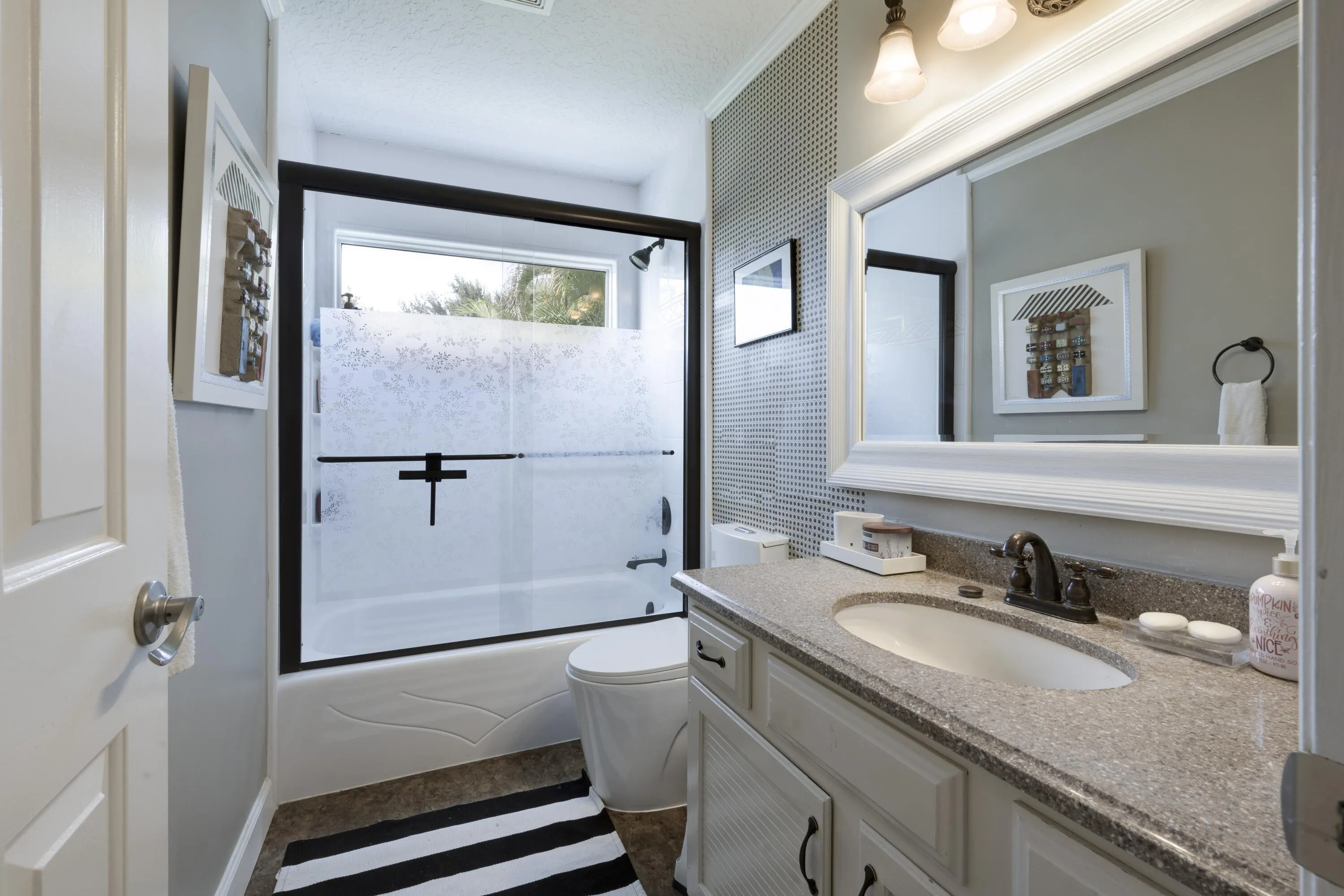 10381 SE Jupiter Narrows Drive