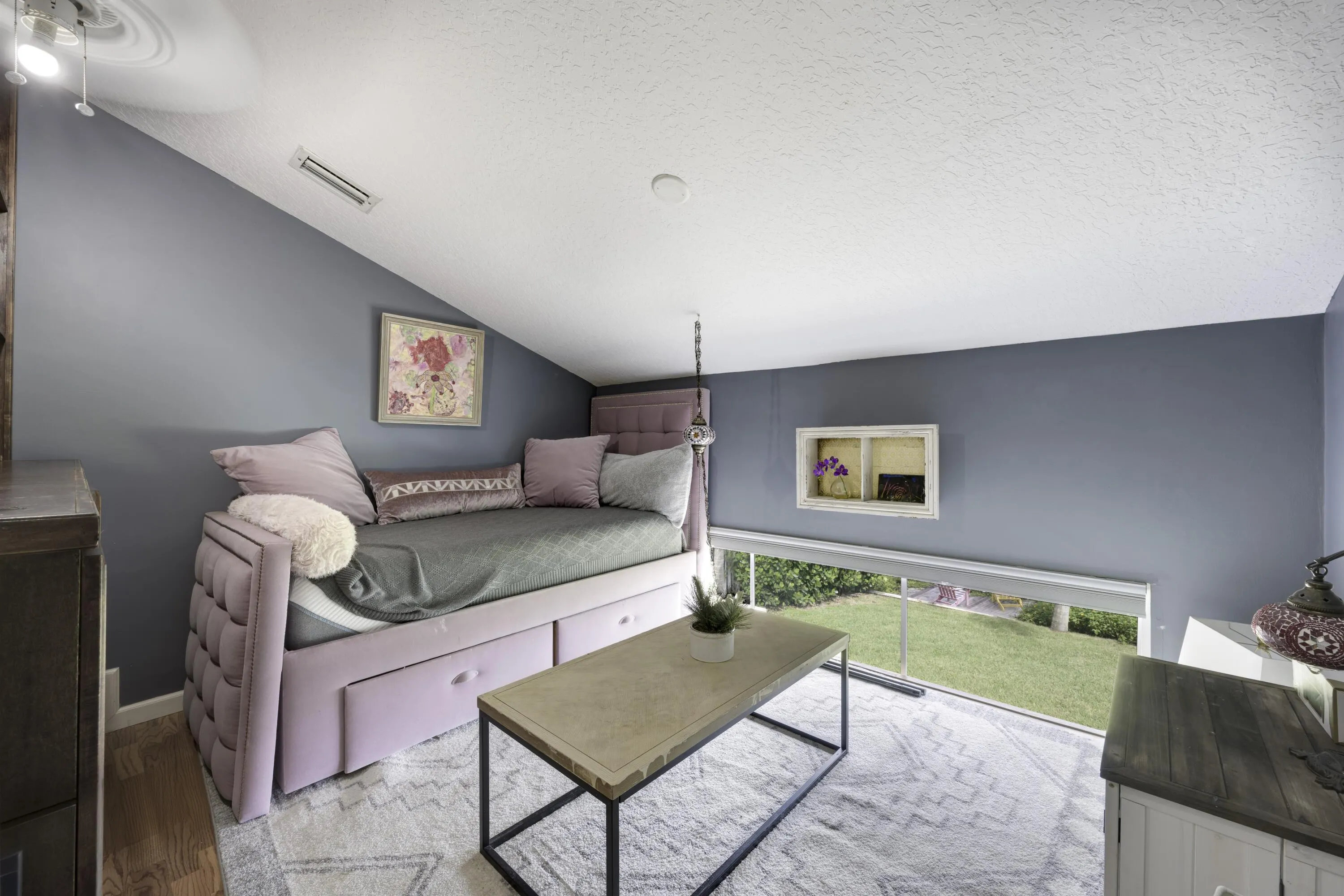 10381 SE Jupiter Narrows Drive