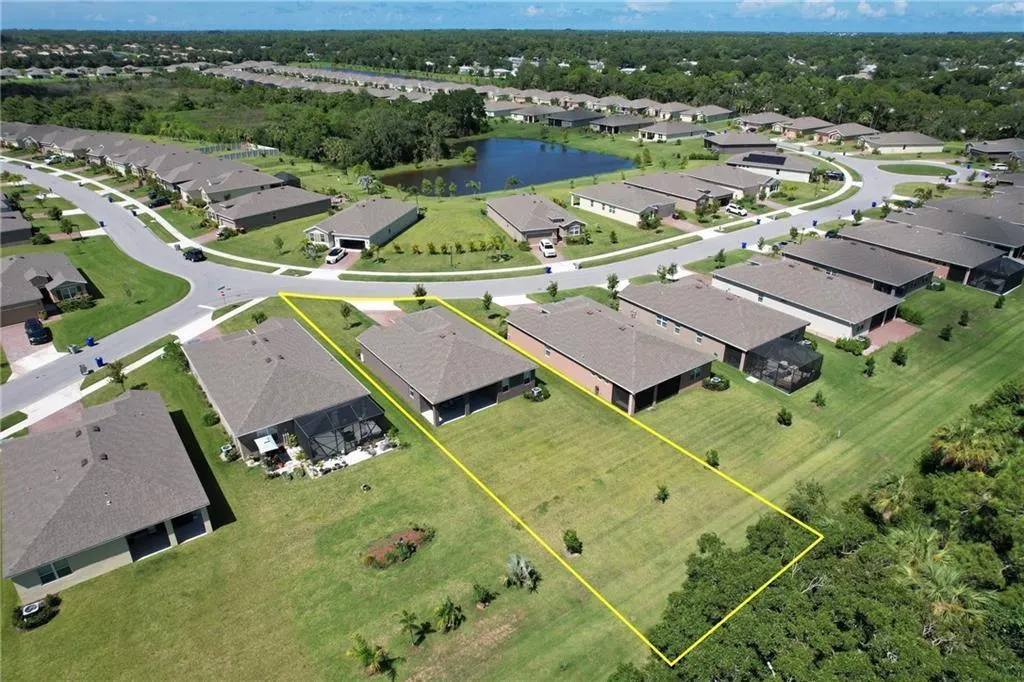 2341 Crowned Eagle Circle SW