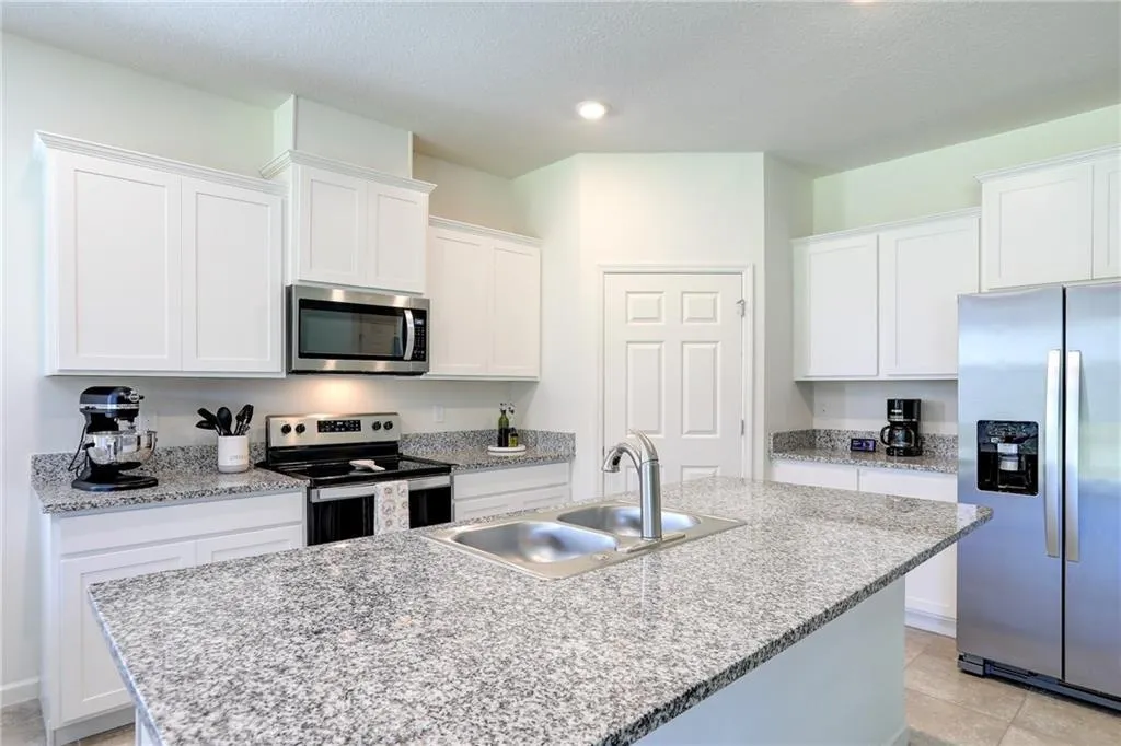 2341 Crowned Eagle Circle SW