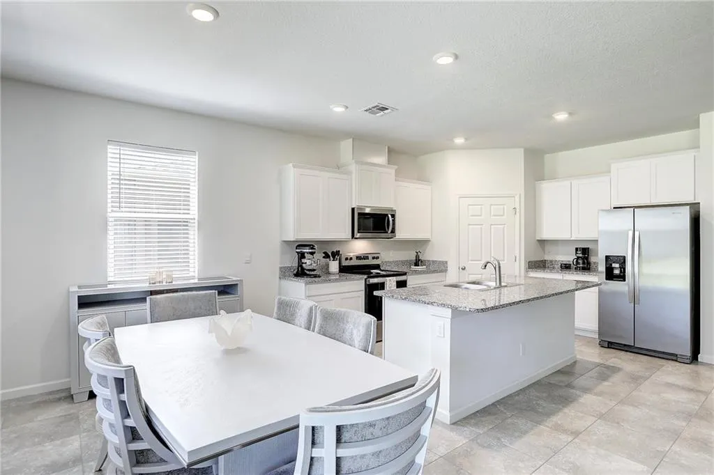 2341 Crowned Eagle Circle SW