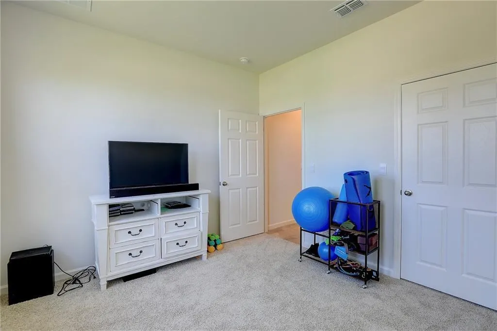 2341 Crowned Eagle Circle SW
