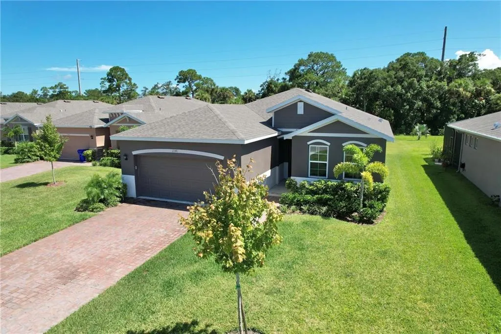 2341 Crowned Eagle Circle SW