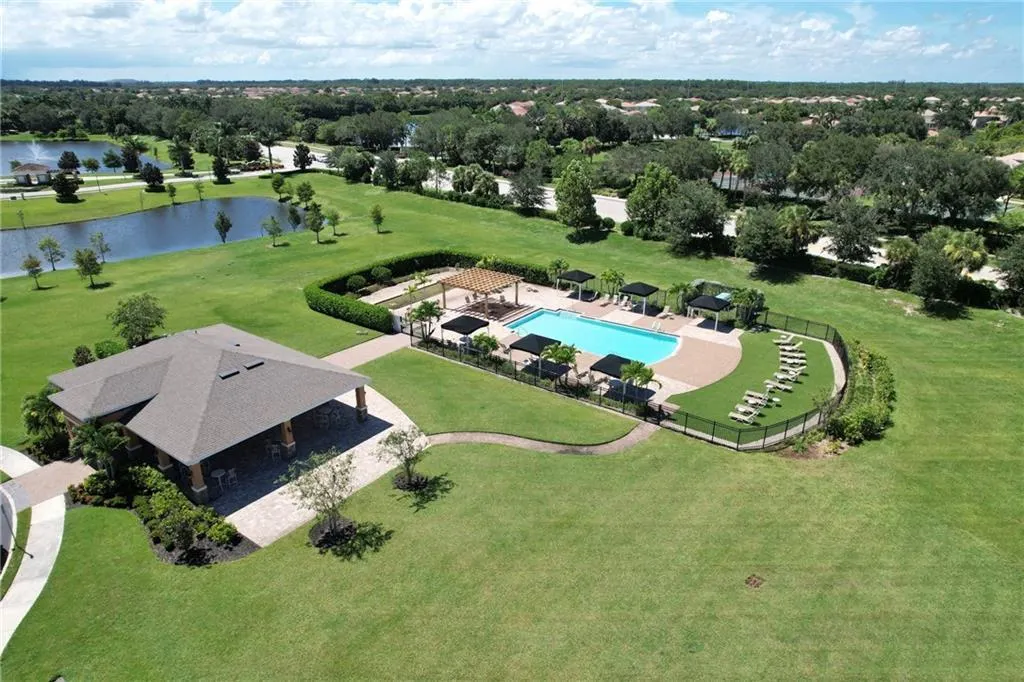 2341 Crowned Eagle Circle SW