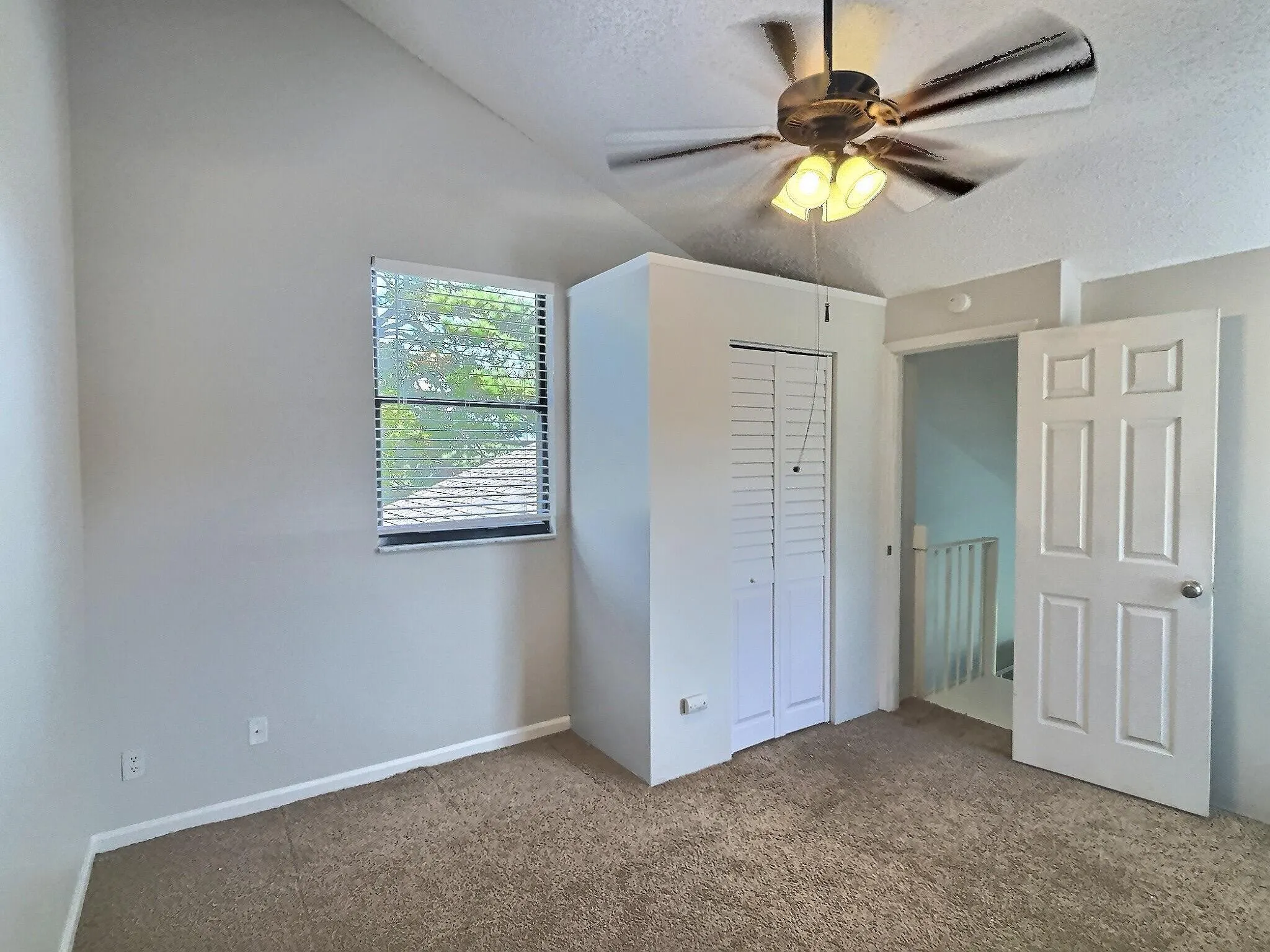 102 Summerwinds Lane