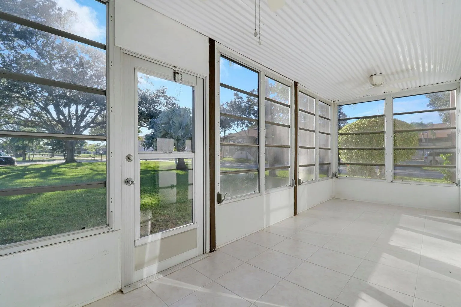 6531 SE Federal Highway, #J104