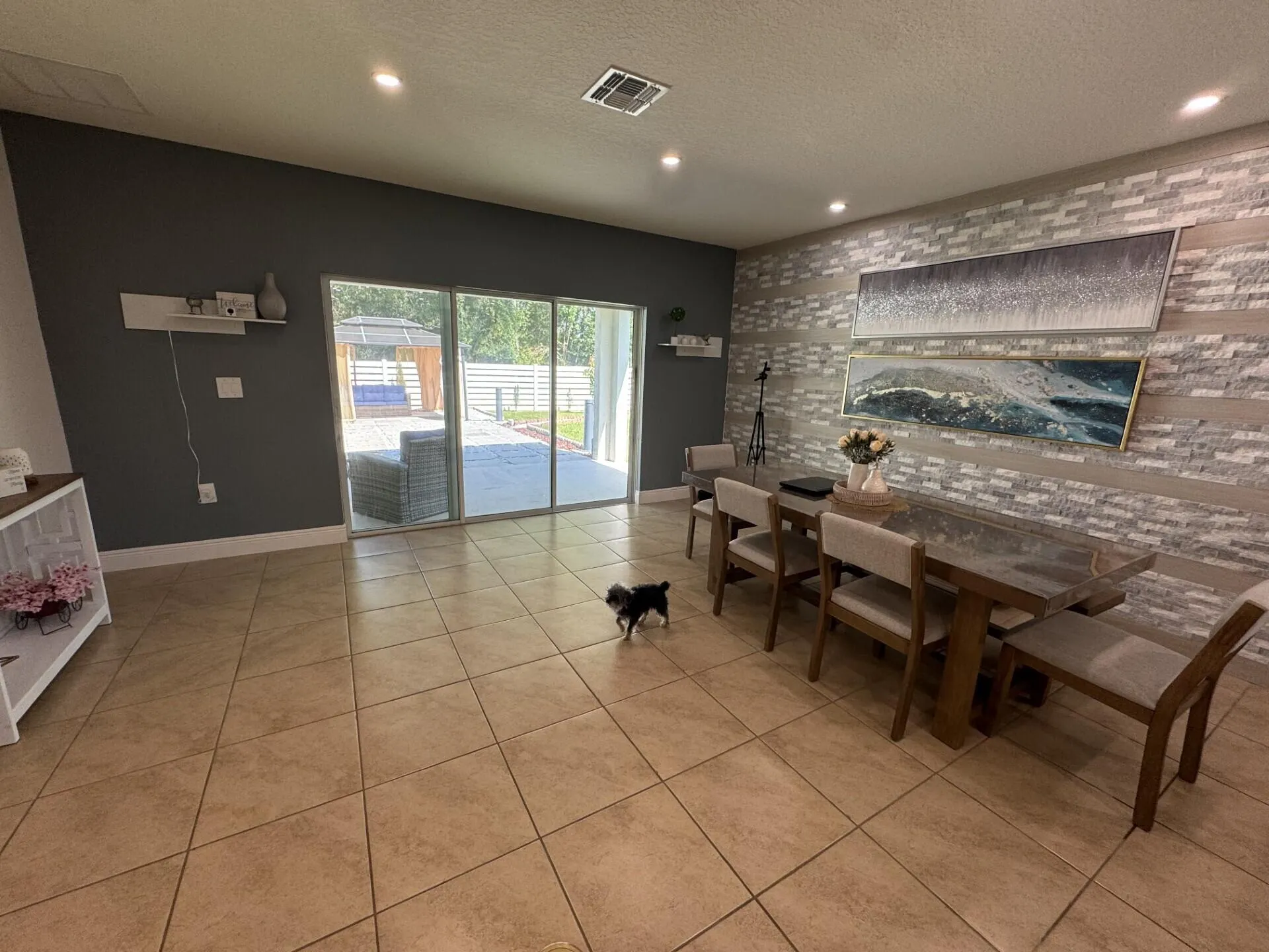 5252 NW East Piper Circle