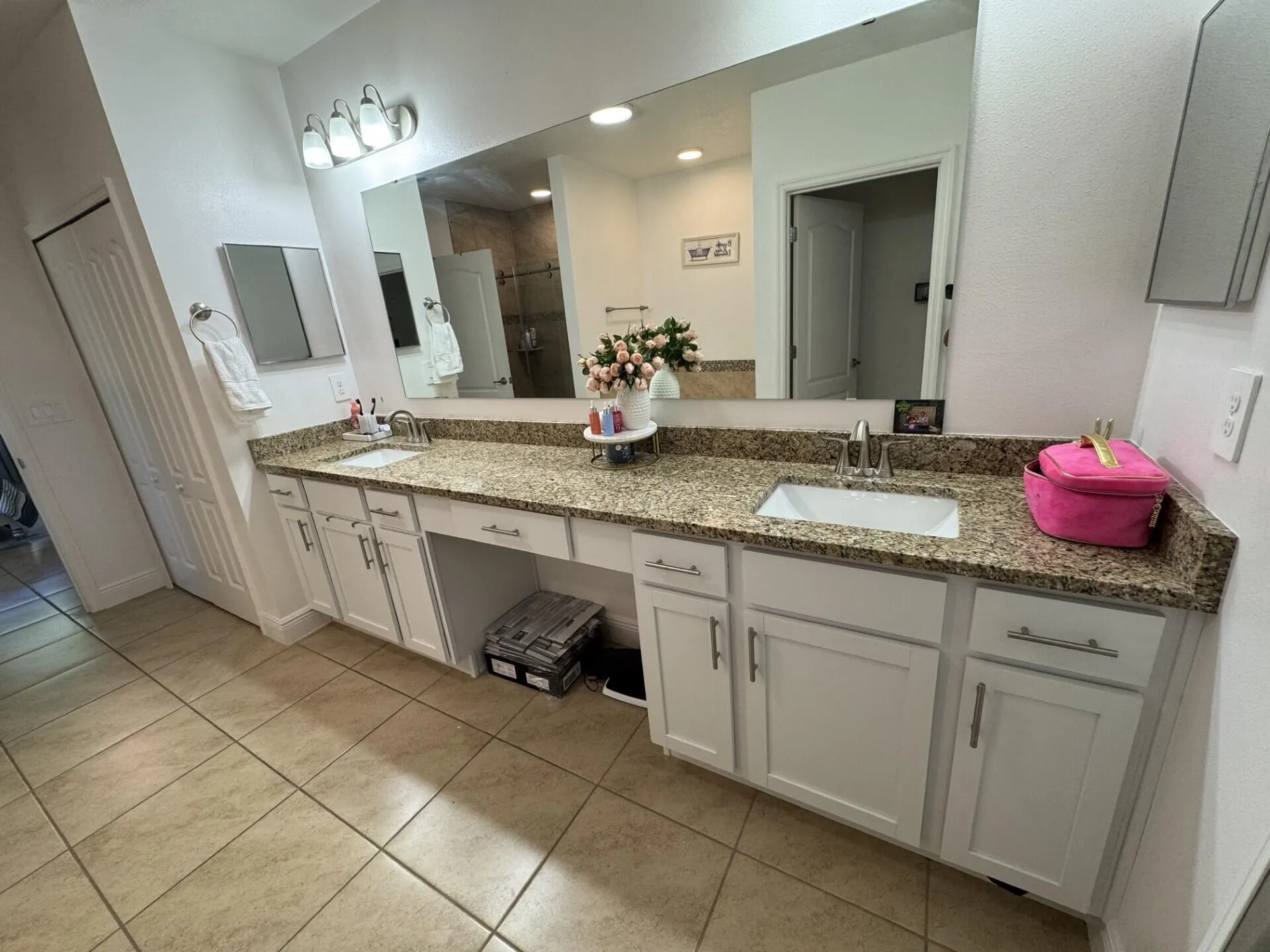5252 NW East Piper Circle