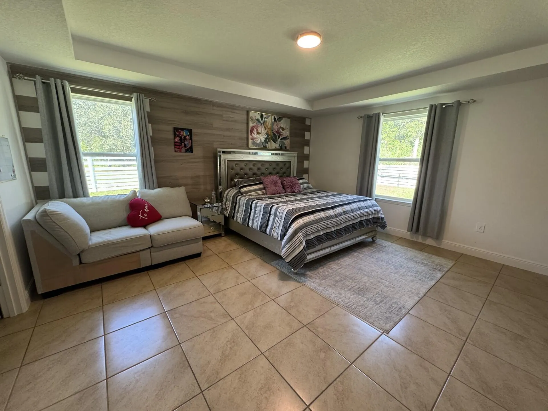 5252 NW East Piper Circle