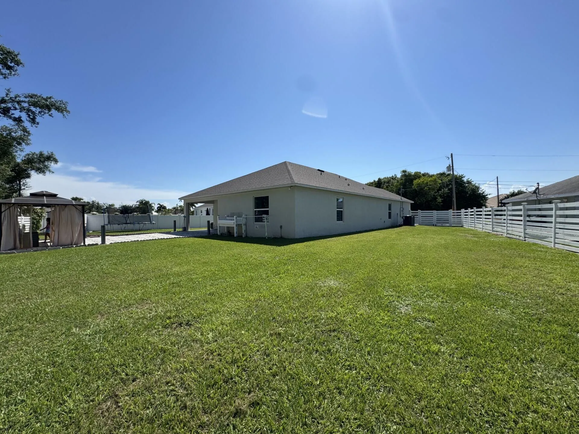 5252 NW East Piper Circle