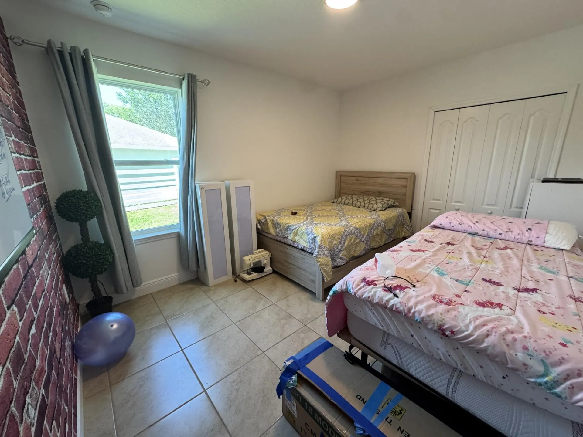 5252 NW East Piper Circle