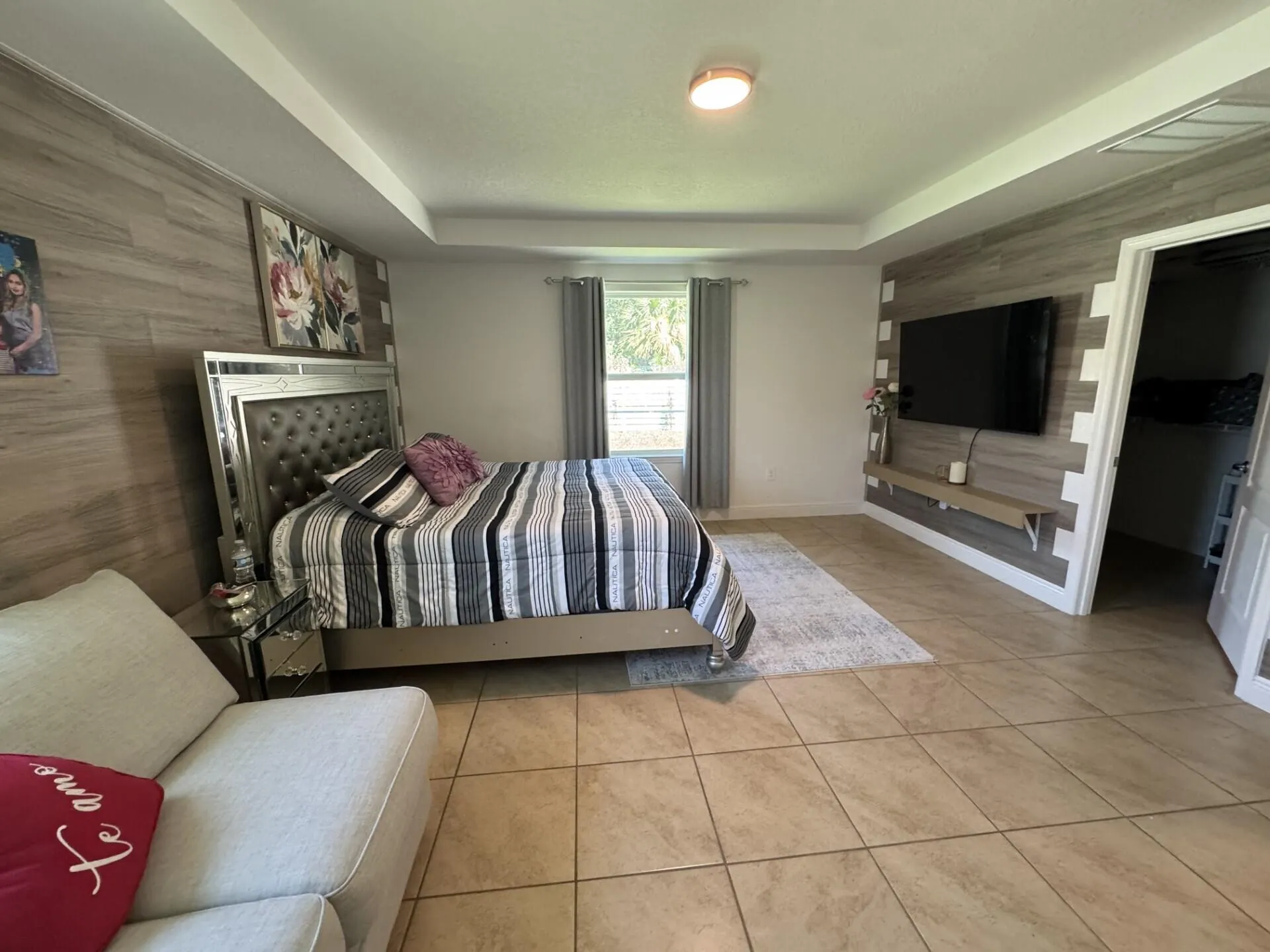 5252 NW East Piper Circle