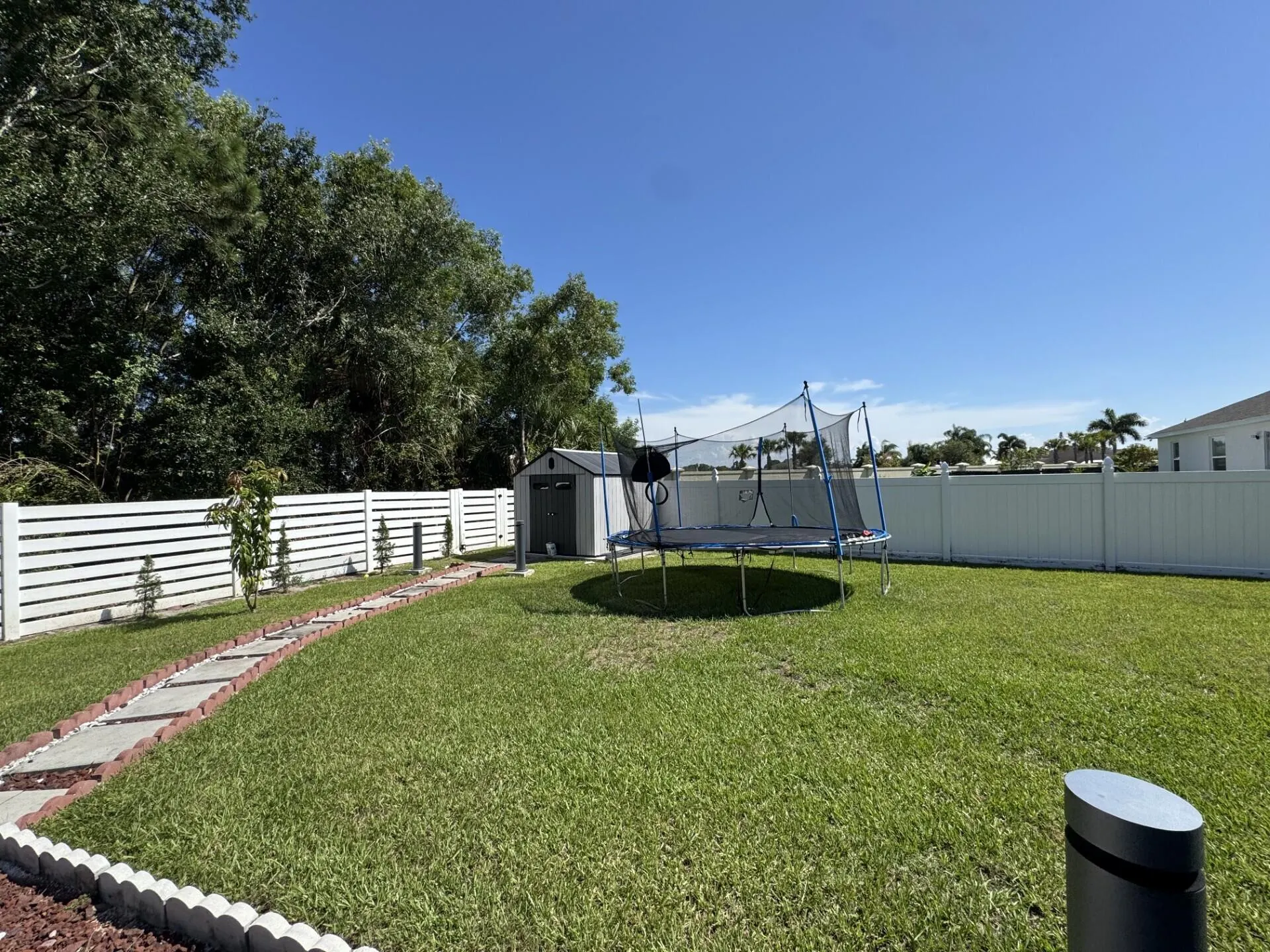 5252 NW East Piper Circle