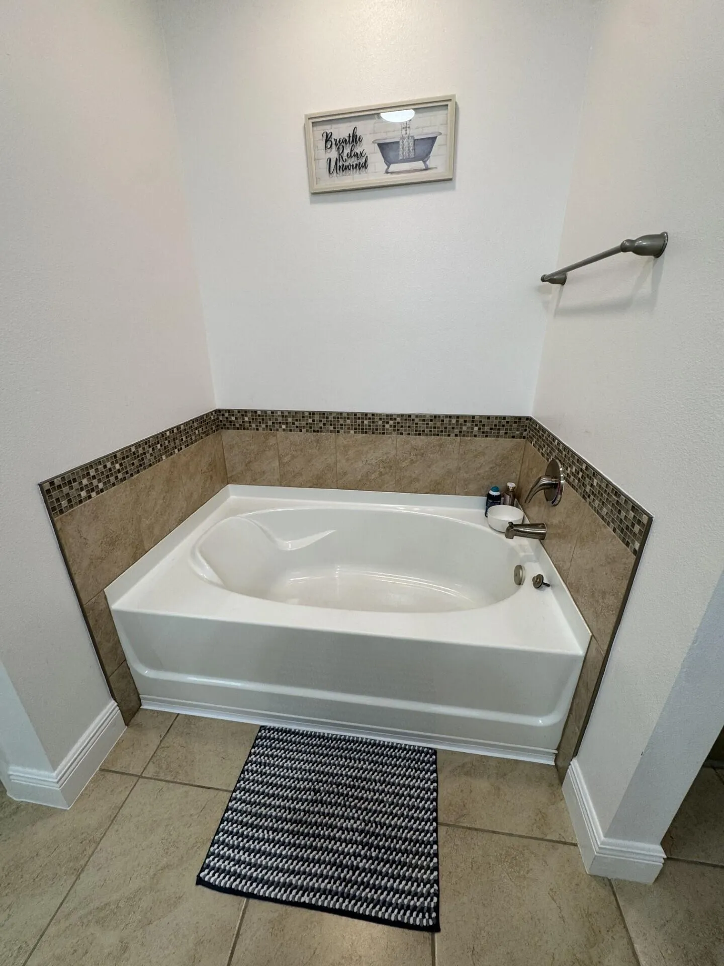 5252 NW East Piper Circle