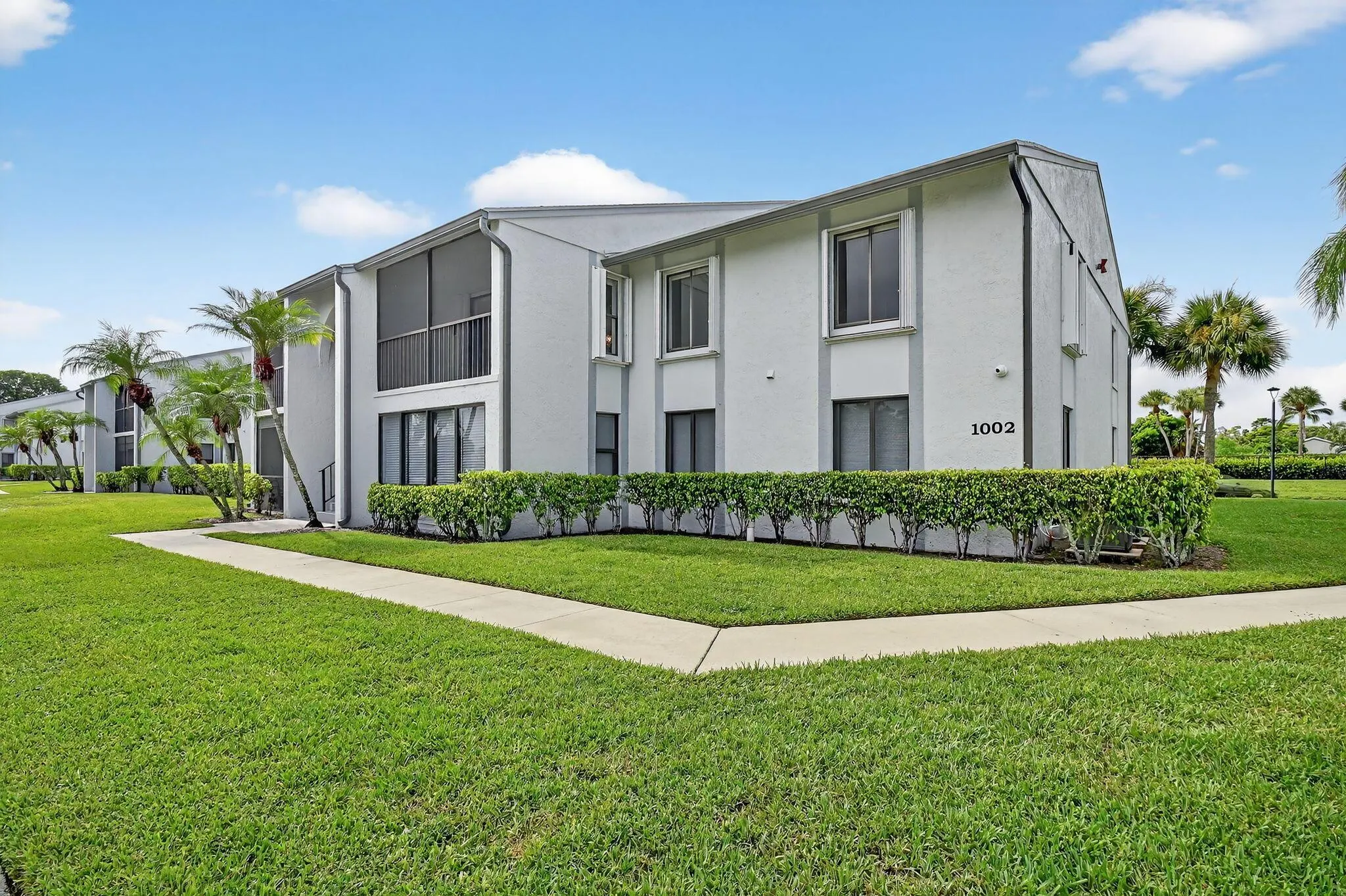 1002 Green Pine Boulevard, #B2