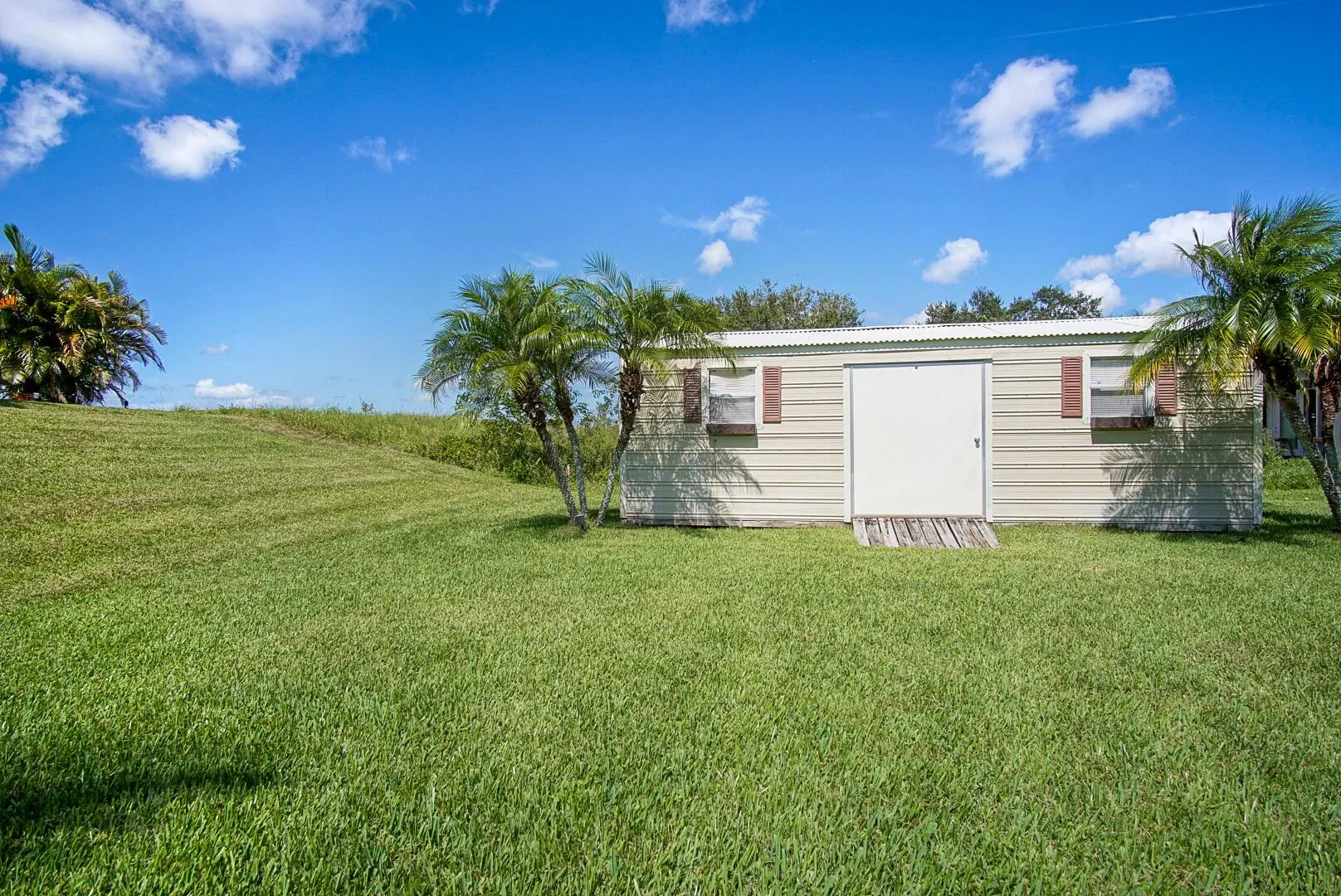 373 SW Kestor Drive