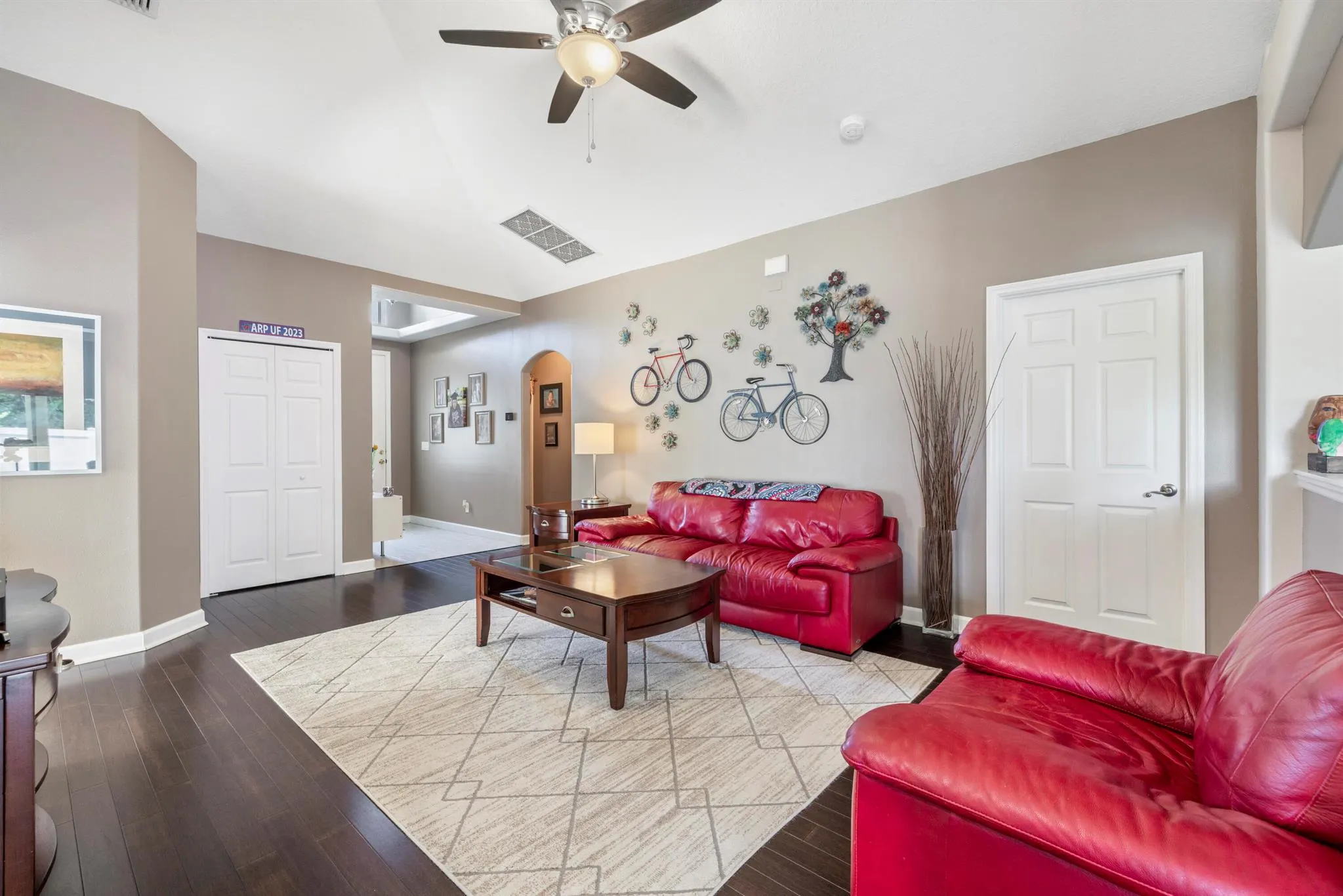 110 Briarcliff Circle