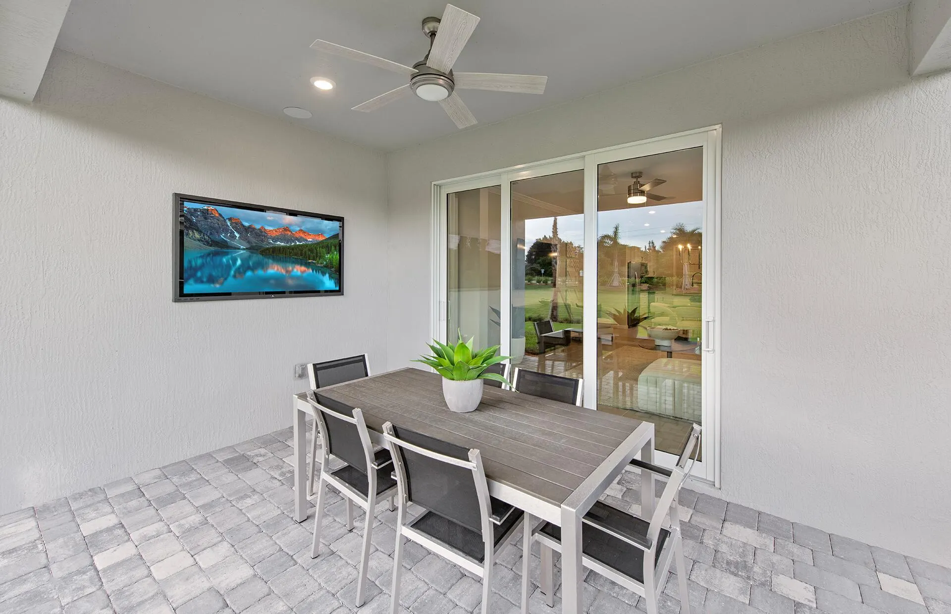 1317 Haven Circle, #Hallmark 89