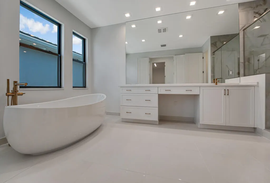 13203 Feathering Way